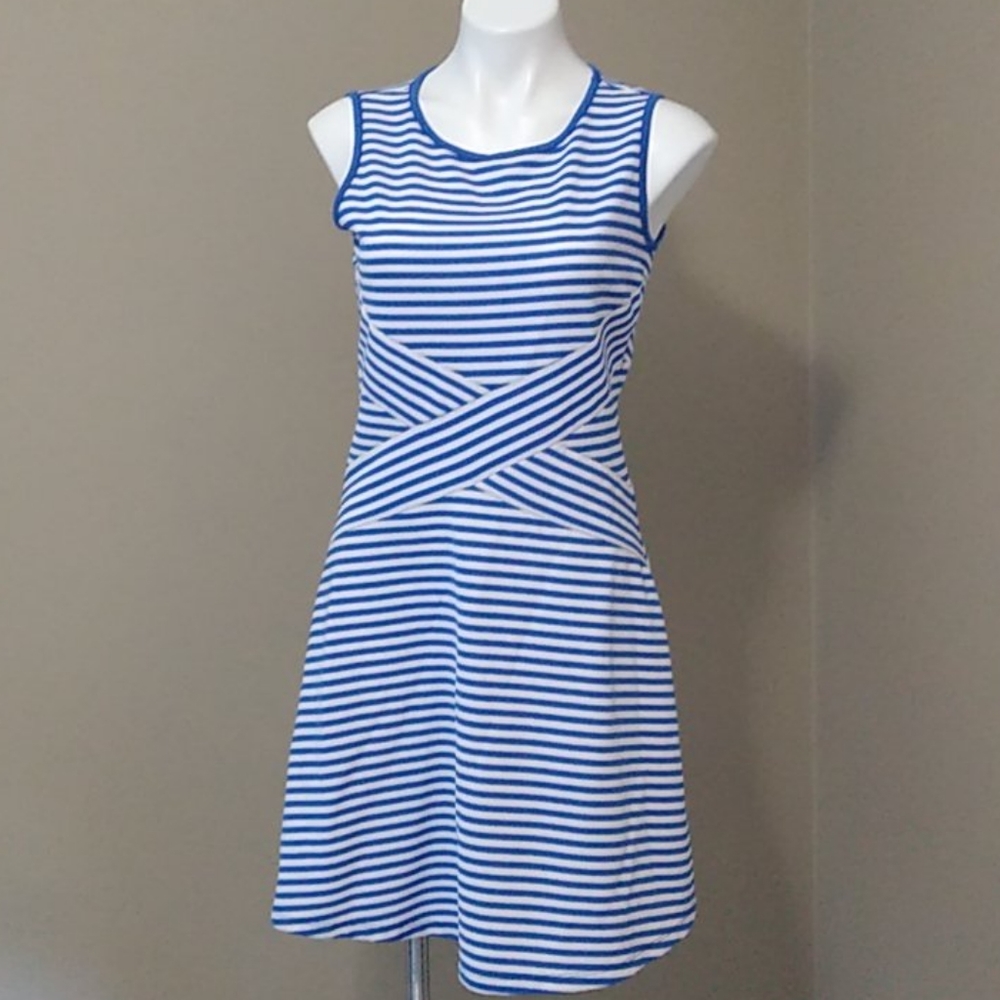 New York & Co stretch sleeveless dress size small